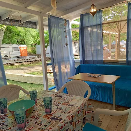 Каравана Саrpe Diem Златна Рибка Apartment Sozopol