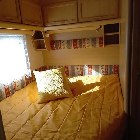 Каравана Саrpe Diem Златна Рибка Apartament